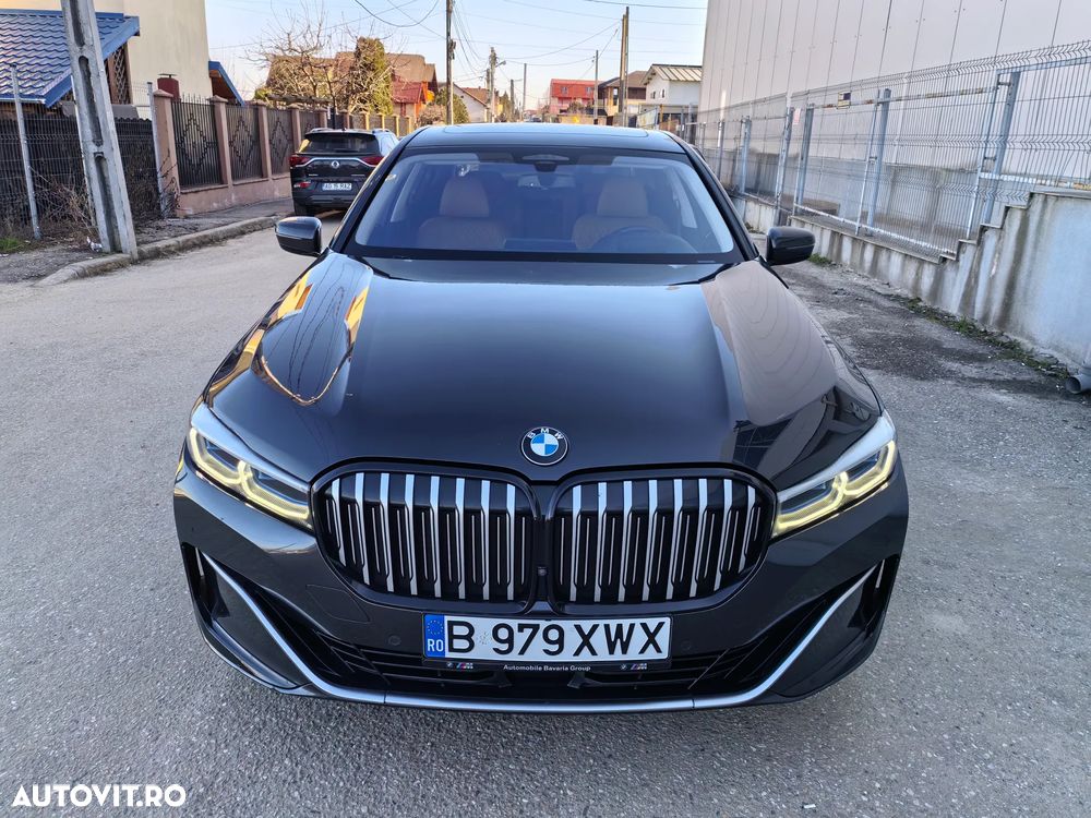 BMW Seria 7 750i xDrive - 18