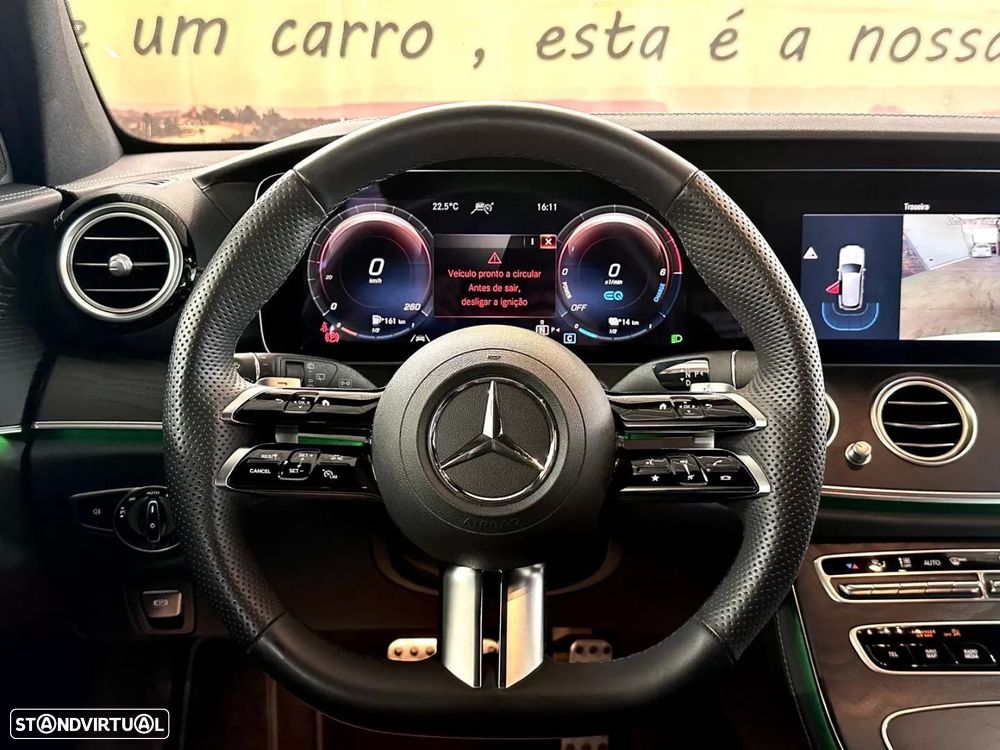 Mercedes-Benz E 300 de 4Matic 9G-TRONIC AMG Line - 24