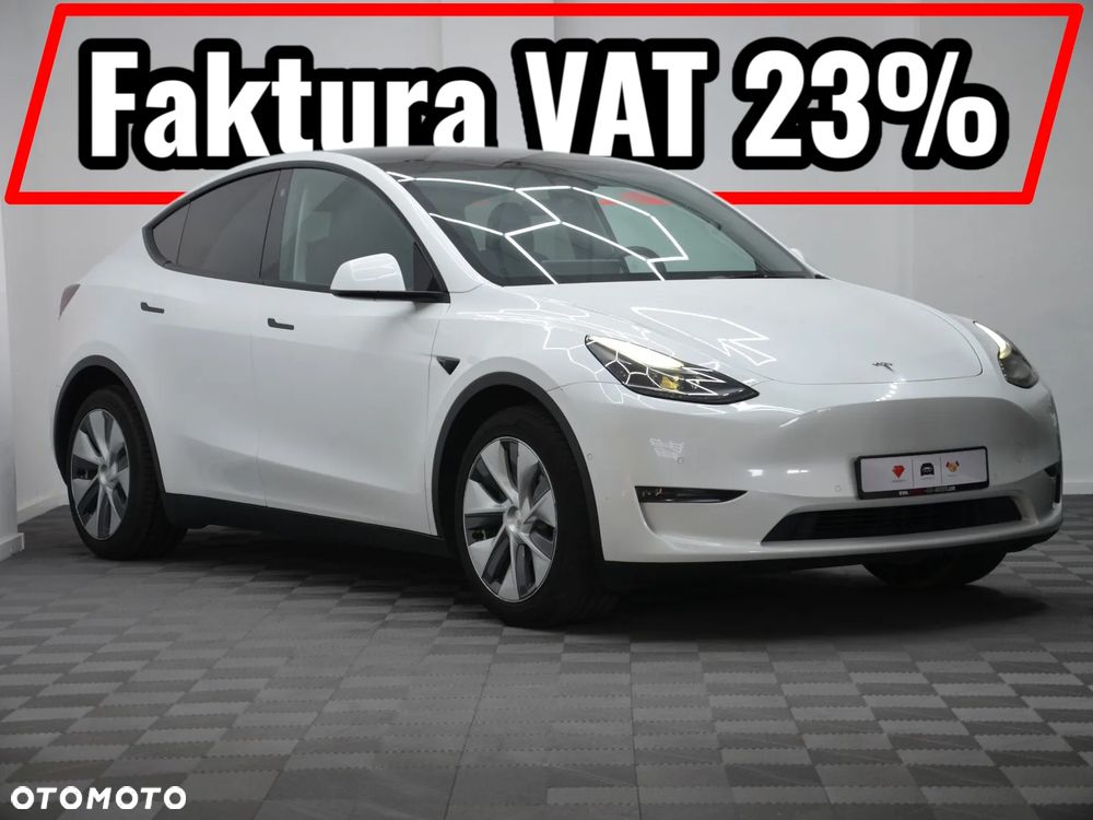 Tesla Model Y Long Range AWD - 1