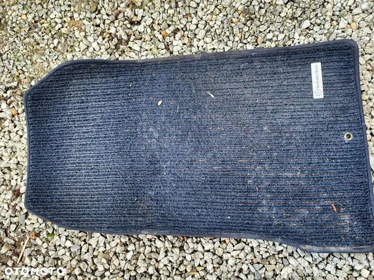 MERCEDES W211 KOMPLET DYWANIKÓW DYWANIKI RYPSOWE NIEBIESKIE - 12