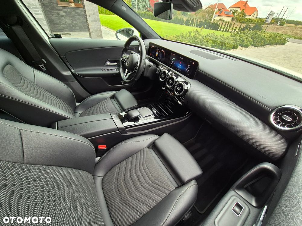 Mercedes-Benz Klasa A 180 d 8G-DCT - 21