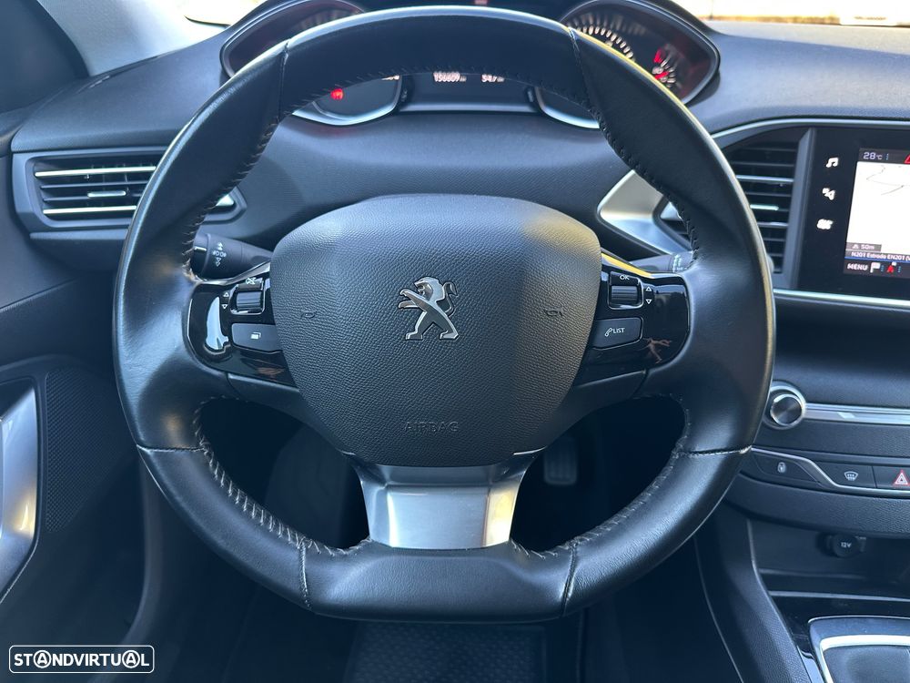 Peugeot 308 PureTech 110 Stop & Start Style - 9