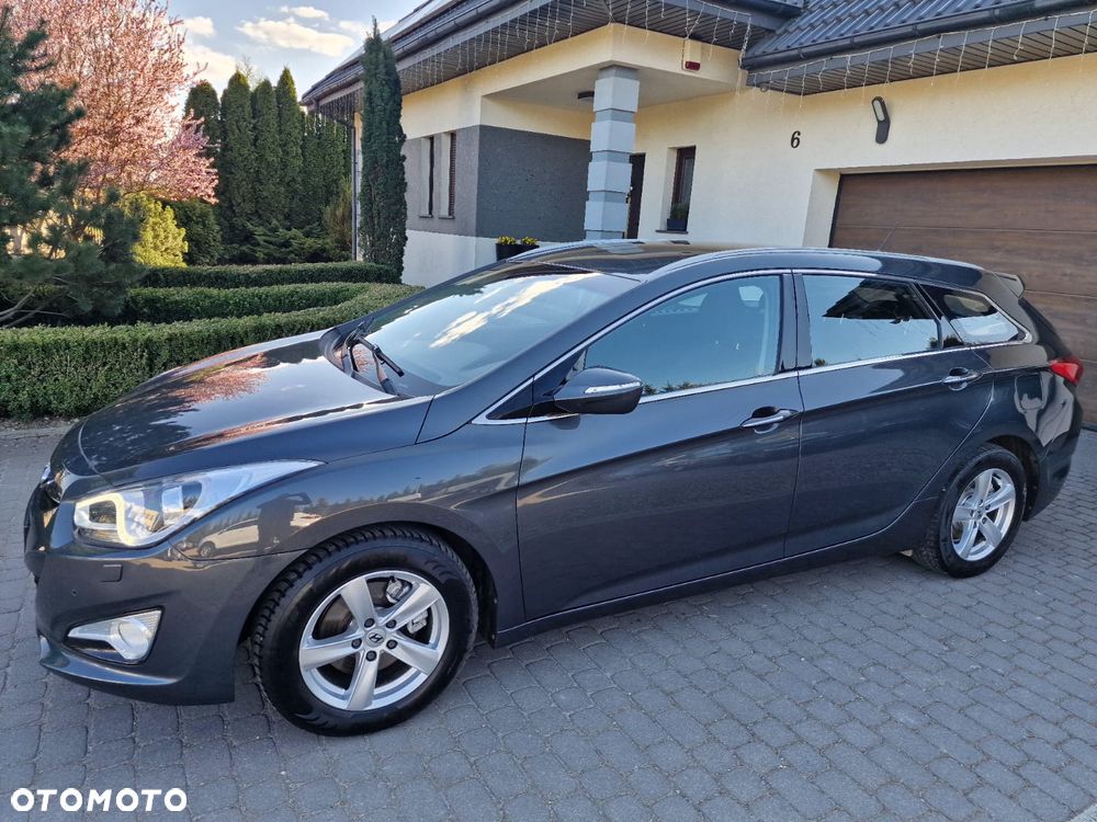 Hyundai i40 i40cw 1.6 Fifa World Cup Edition - 17