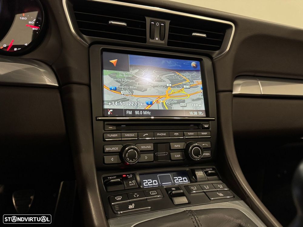 Porsche 911 (991) Carrera 2 - 9