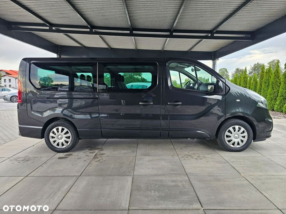 Opel Vivaro - 10