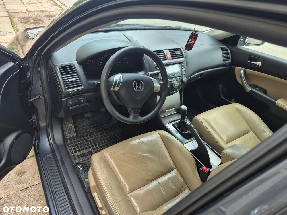 Honda Accord - 13