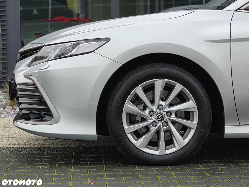 Toyota Camry 2.5 Hybrid Comfort CVT - 13