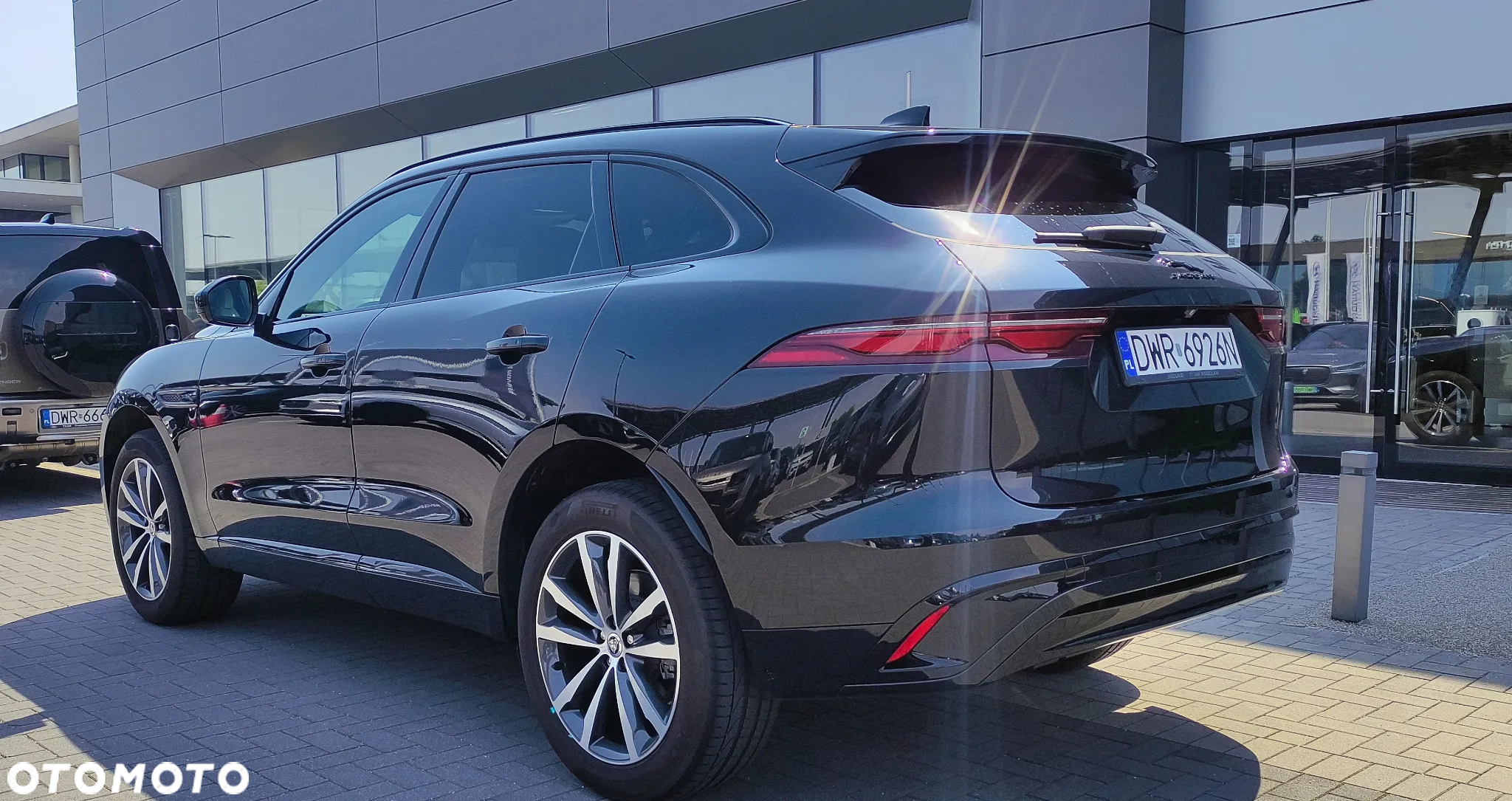 Jaguar F-Pace - 10