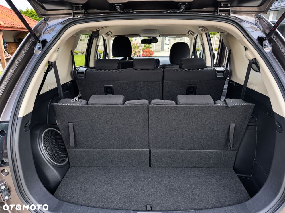 Mitsubishi Outlander - 15