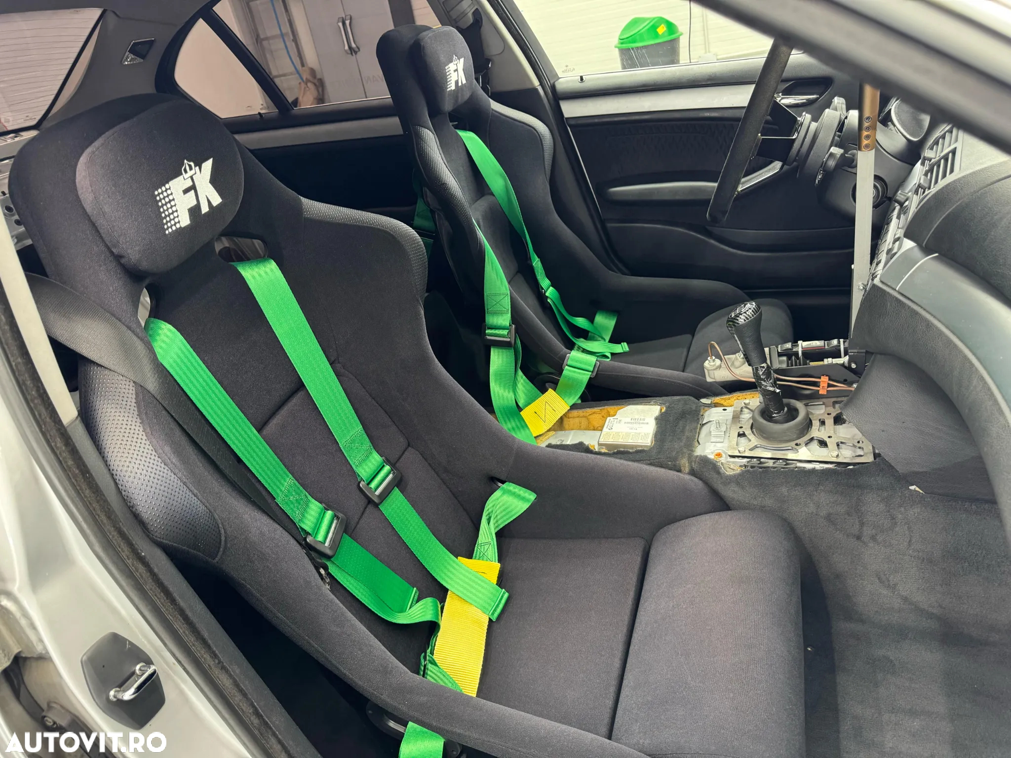 BMW Seria 3 - 16