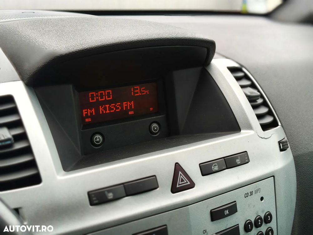 Opel Zafira 1.8 Family Plus - 24