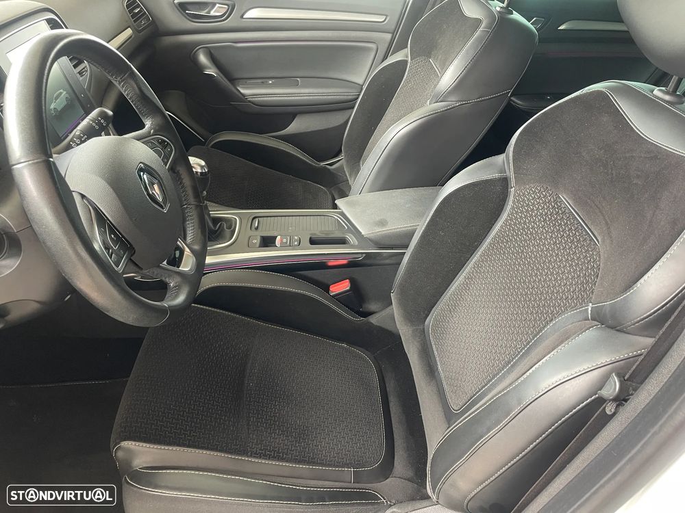 Renault Mégane ENERGY TCe 130 INTENS - 11