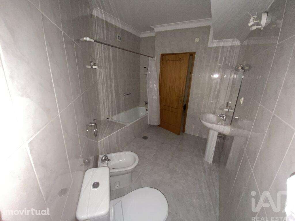 Apartamento T1 em Mafamude e Vilar do Paraíso - Grande imagem: 5/5