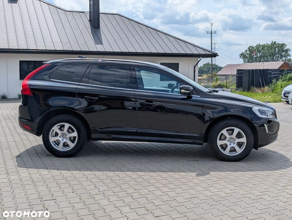 Volvo XC 60 D4 Momentum - 18