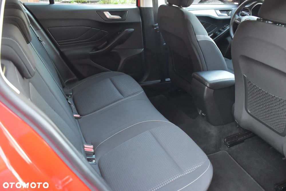 Ford Focus 1.5 EcoBlue Titanium - 27