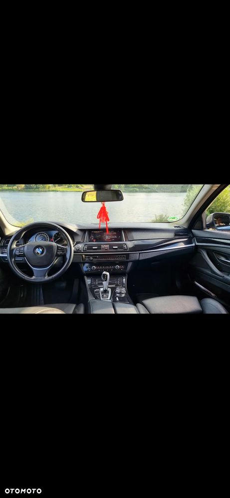 BMW Seria 5 530d xDrive - 3