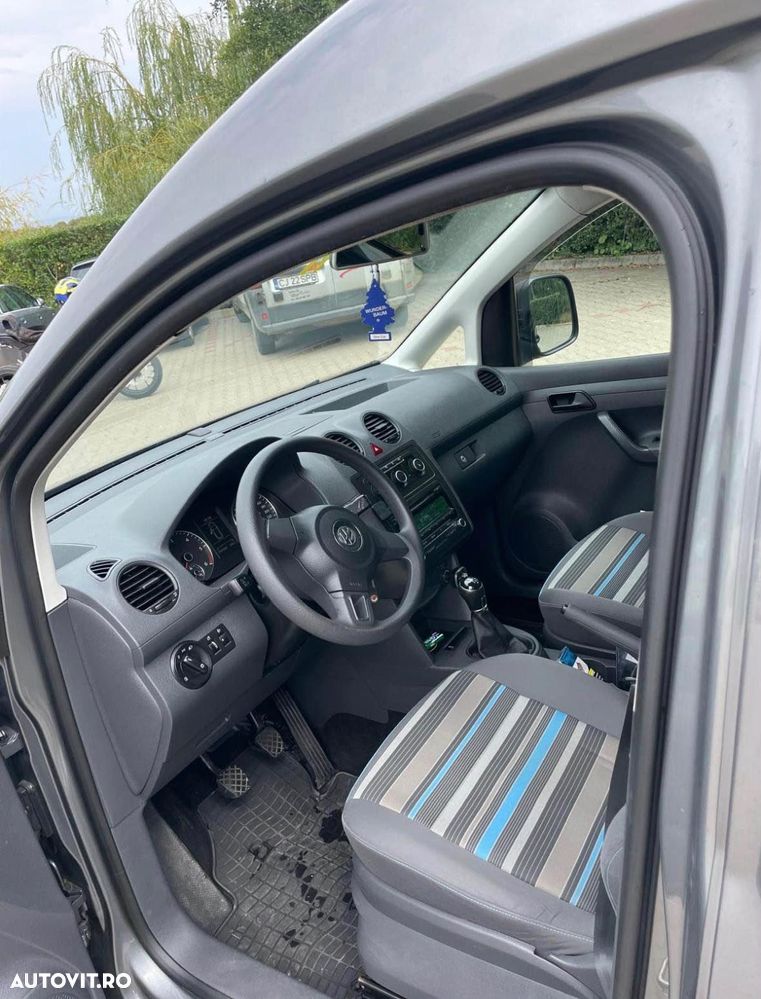 Volkswagen Caddy 2.0 TDI 4Motion Comfortline - 8