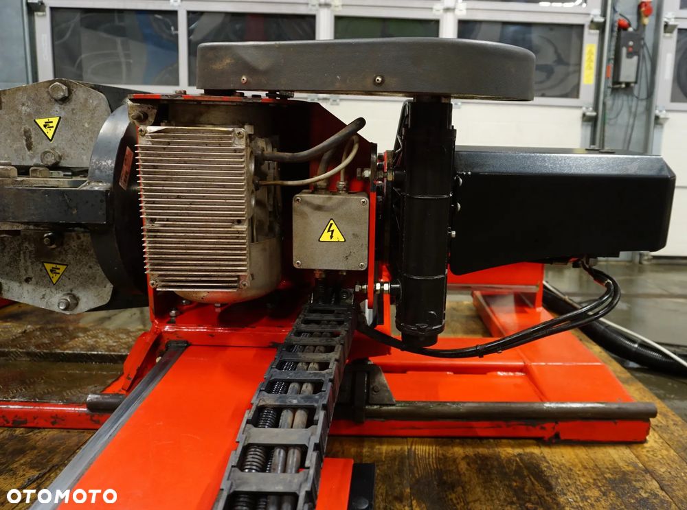 Montażownica ciężarowa CORGHI MONSTER AG TT 400V - 18