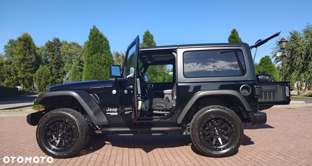 Jeep Wrangler 3.6 Black Edition II - 25