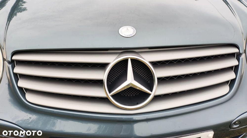 MASKA ZDERZAK ATRAPA GRILL BŁOTNIK LEWY PRAWY PAS PRZEDNI WZMOCNIENIE CHŁODNICE WENTYLATOR SPRYSKIWACZE LAMPY BI-XENON XENON PRZÓD KOMPLETNY ORYGINALNY LAKIER C946 946 DO ZAŁOŻENIA W KOLOR MERCEDES SL R230 W230 SL500 - 8