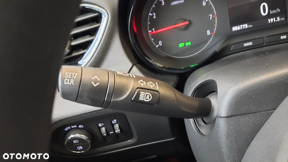 Opel Grandland X 1.2 Start/Stop Automatik Business Edition - 35