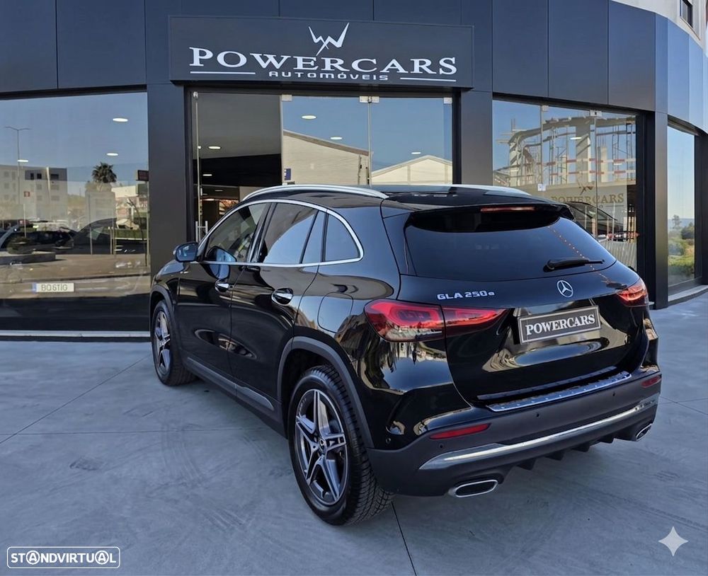 Mercedes-Benz GLA 250 e 8G-DCT AMG Line - 12