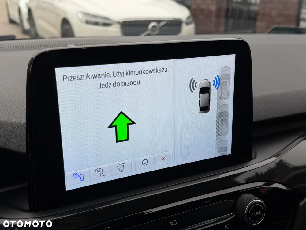 Ford Kuga 2.5P PHEV FWD ST-Line X - 16