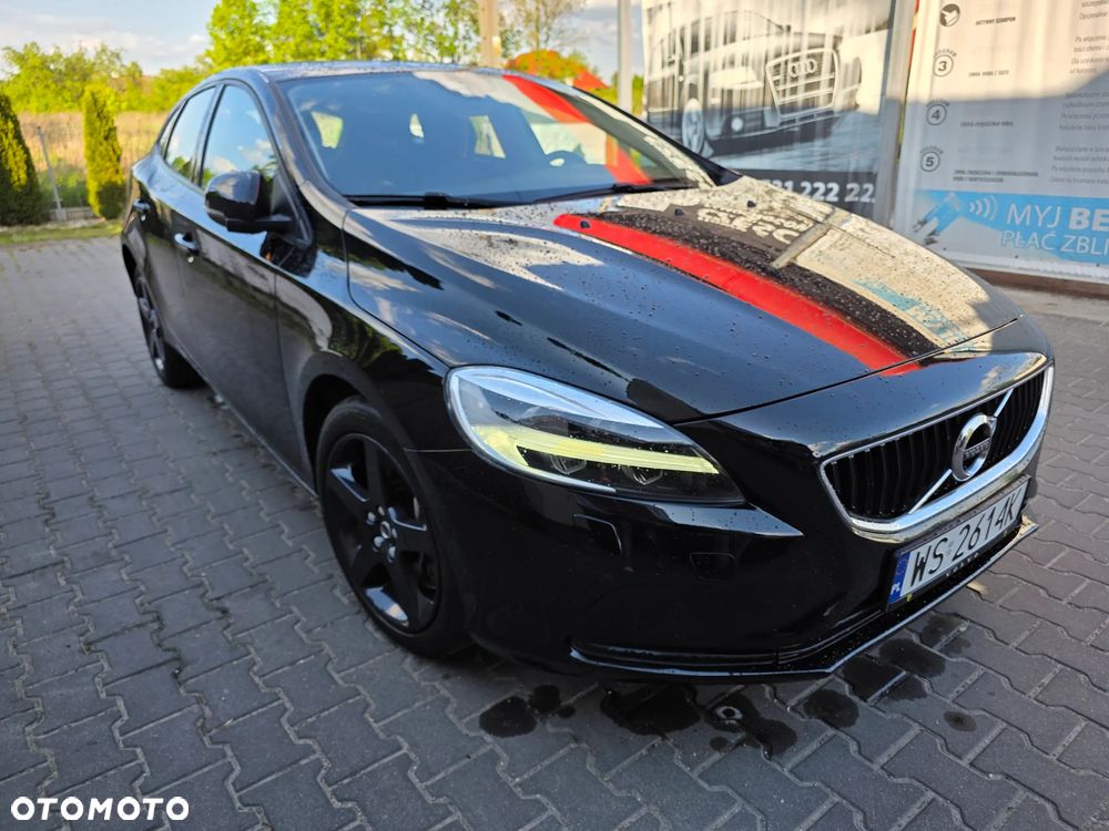 Volvo V40 D3 Drive-E Kinetic - 1