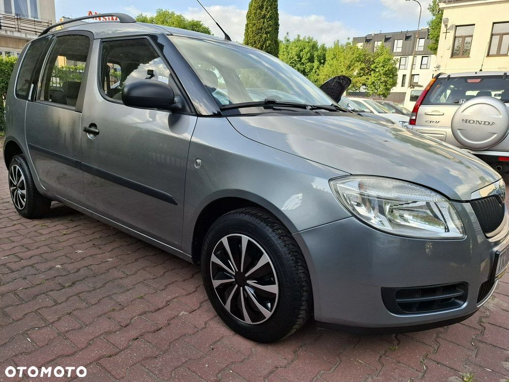 Skoda Roomster 1.2 Style PLUS EDITION - 8