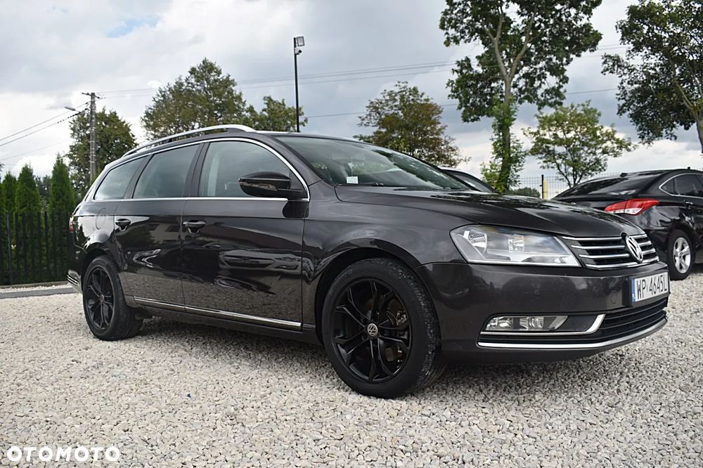 Volkswagen Passat 2.0 TDI Highline - 9