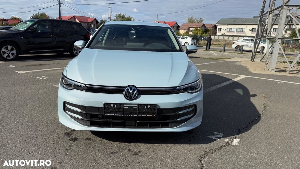 Volkswagen Golf 1.5 eTSI DSG MHEV Advanced - 6
