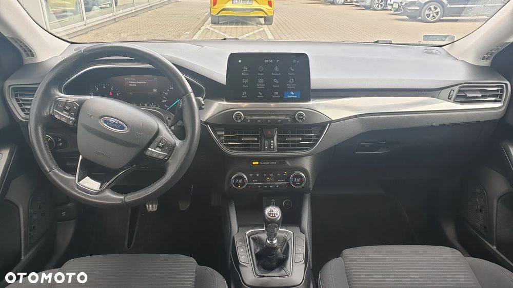 Ford Focus 1.5 EcoBoost Titanium - 16