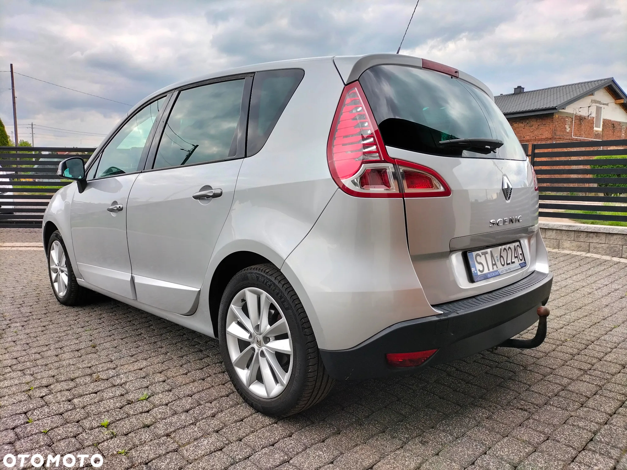Renault Scenic 1.6 16V 110 Dynamique - 2