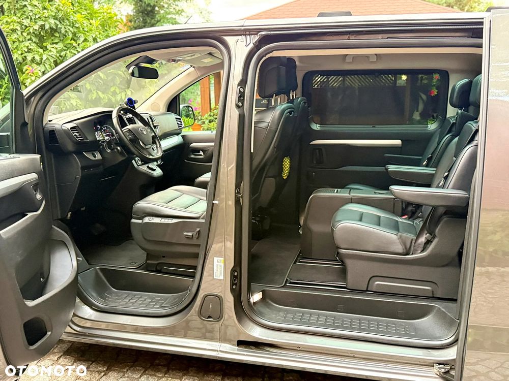 Toyota Proace Verso - 34