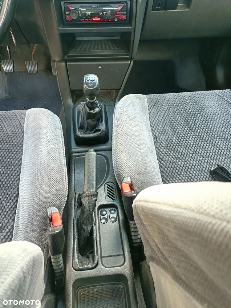 Opel Vectra 2.0 CDX - 19