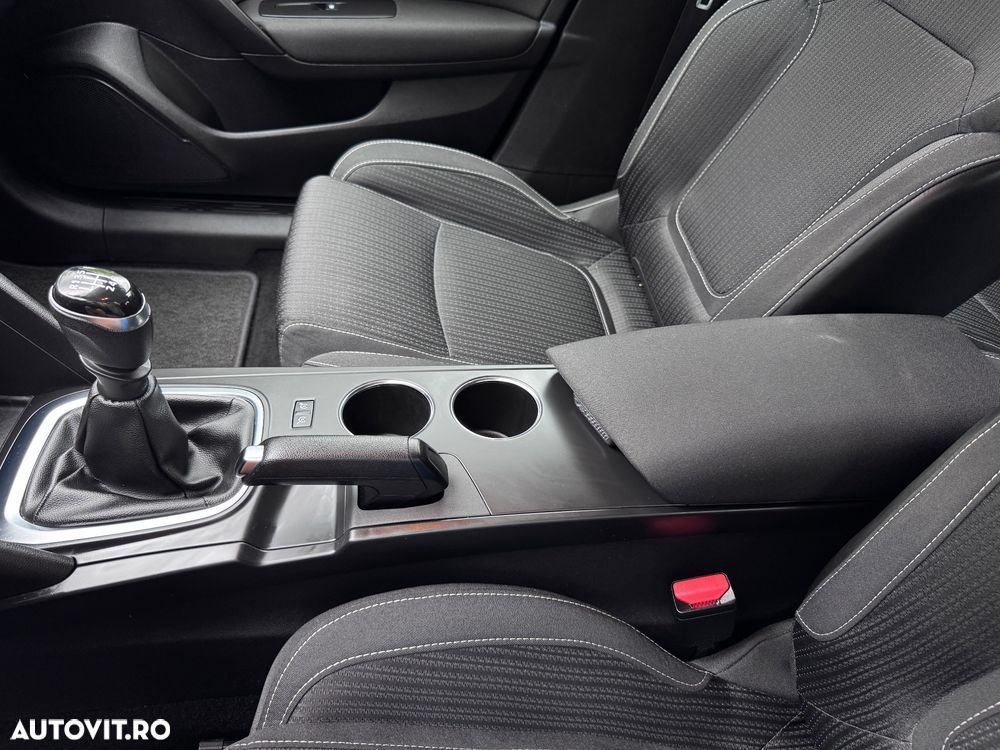 Renault Megane ENERGY dCi 110 EXPERIENCE - 26