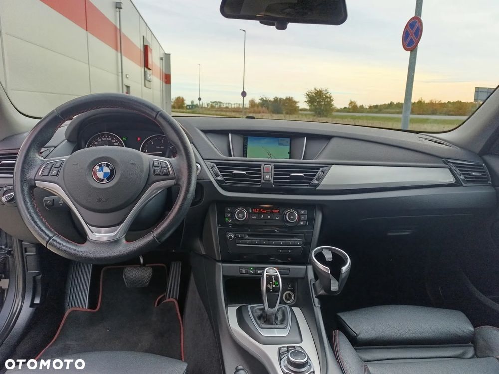 BMW X1 - 24