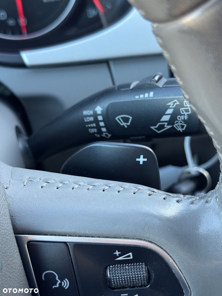 Audi A4 Avant 2.0 TDI Multitronic - 22