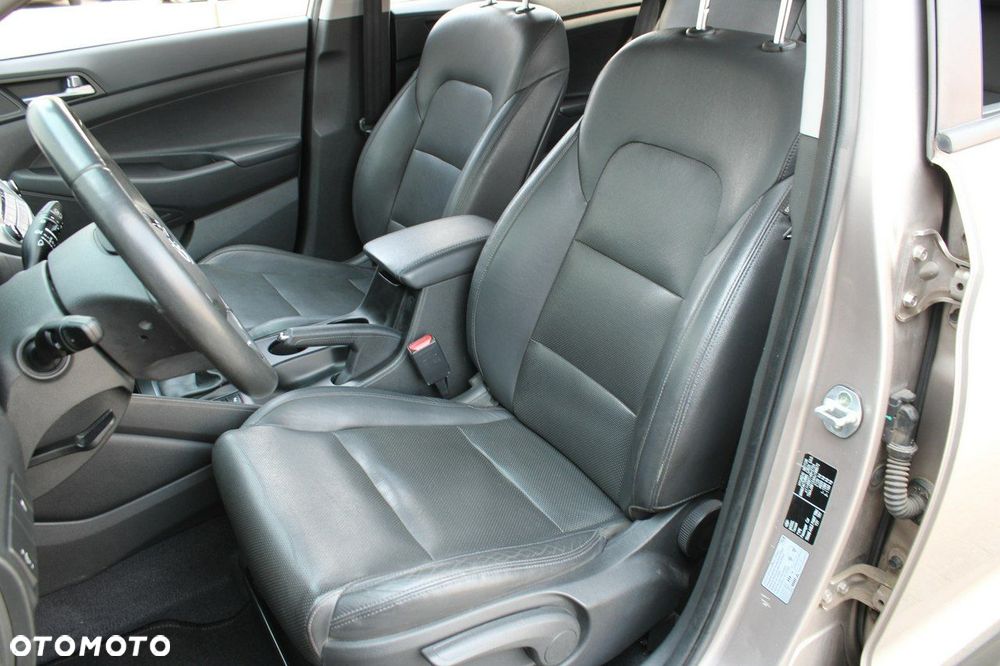 Hyundai Tucson 1.6 GDi 2WD Premium - 11