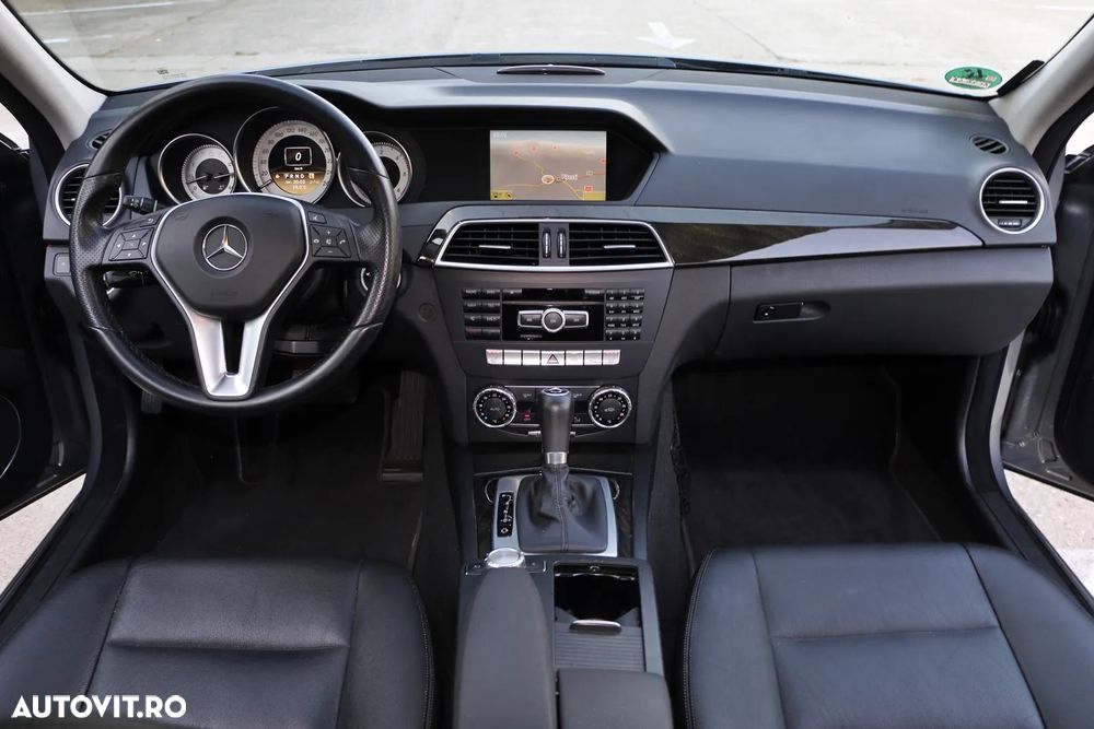 Mercedes-Benz C 220 CDI DPF Automatik Avantgarde - 27