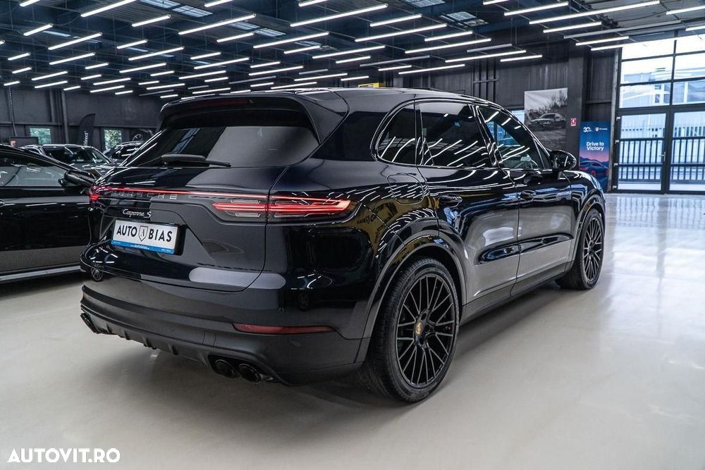 Porsche Cayenne S Tiptronic S Platinum Edition - 8