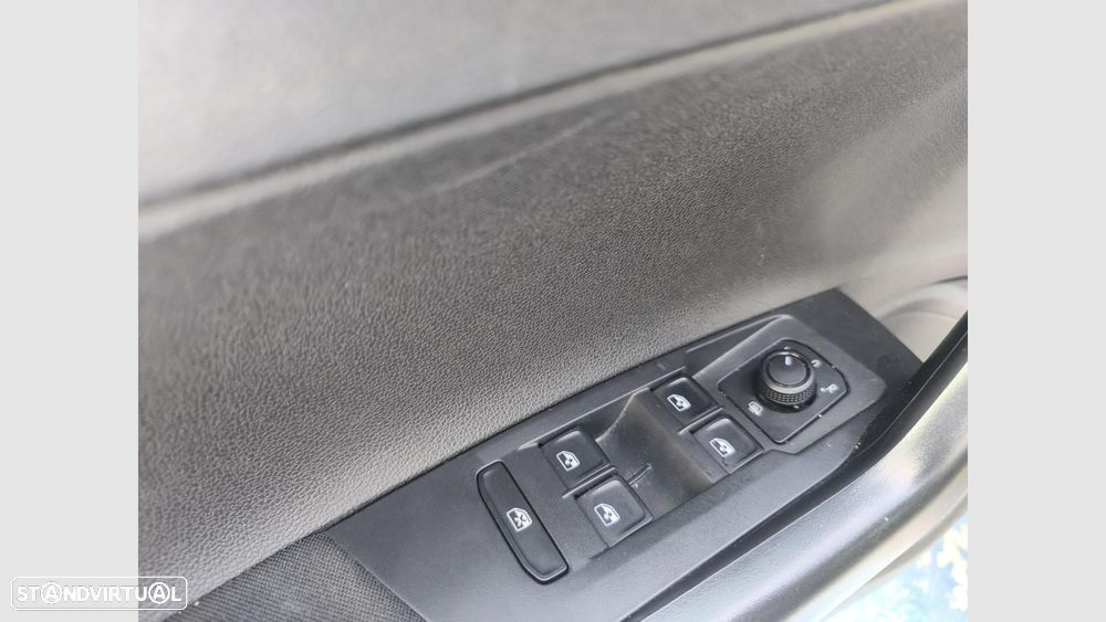 VW Polo 1.0 TSI Life DSG - 7