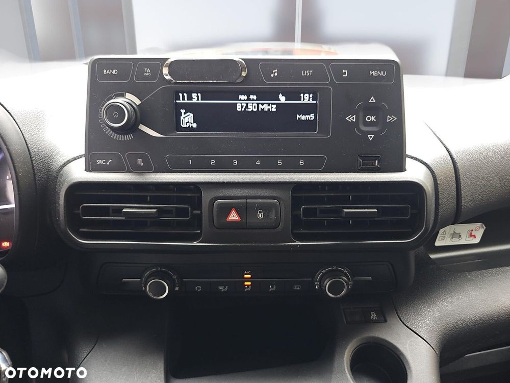 Toyota ProAce 2.3T 1.5D-4D 100KM long FurgonBrygActive - 15