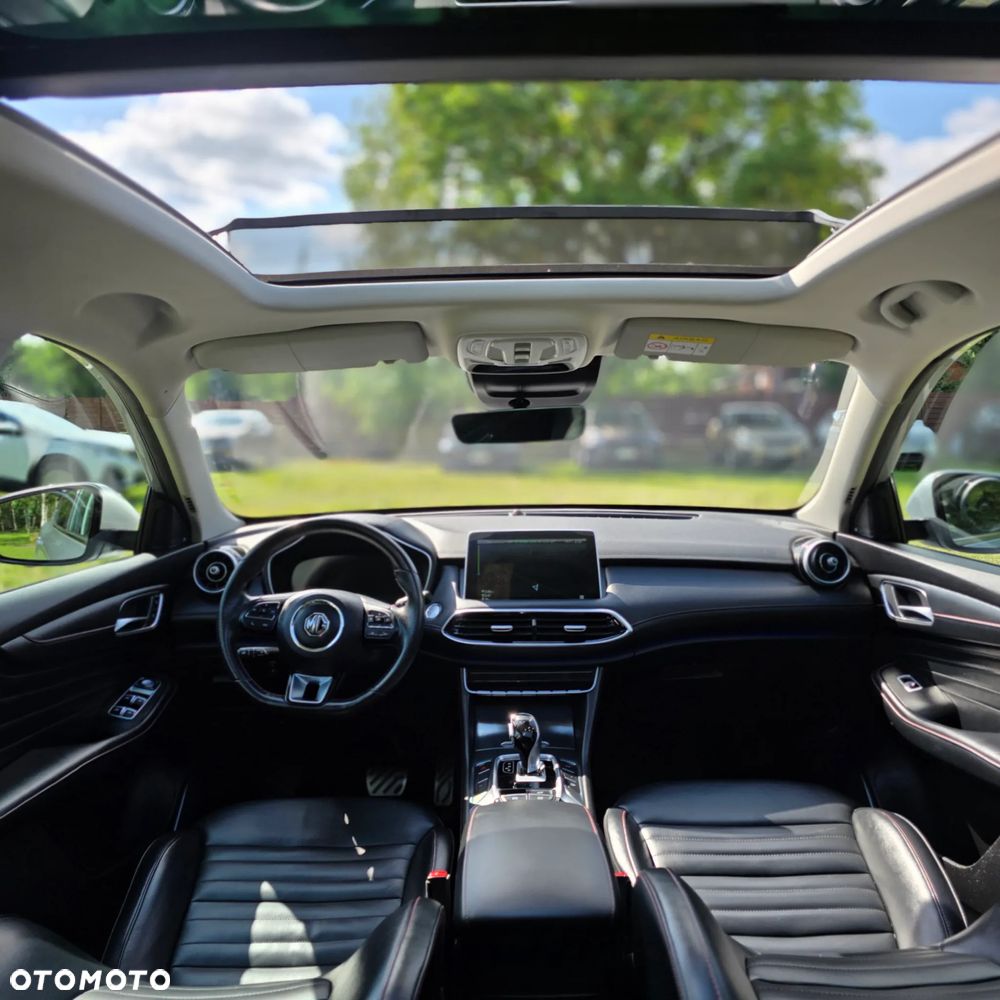 MG HS PHEV 1.5T-GDI Luxury - 32