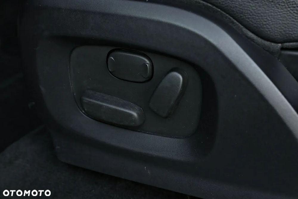 Land Rover Range Rover Evoque - 33
