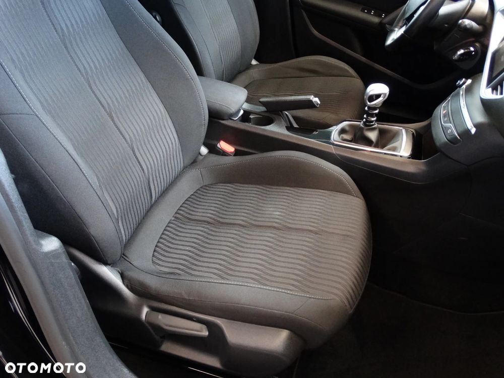 Peugeot 308 PureTech 130 Stop & Start Style - 33