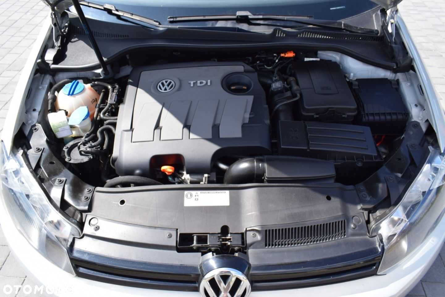 Volkswagen Golf - 15