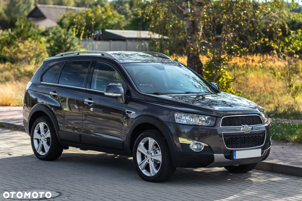 Chevrolet Captiva 2.2 d LTZ - 9