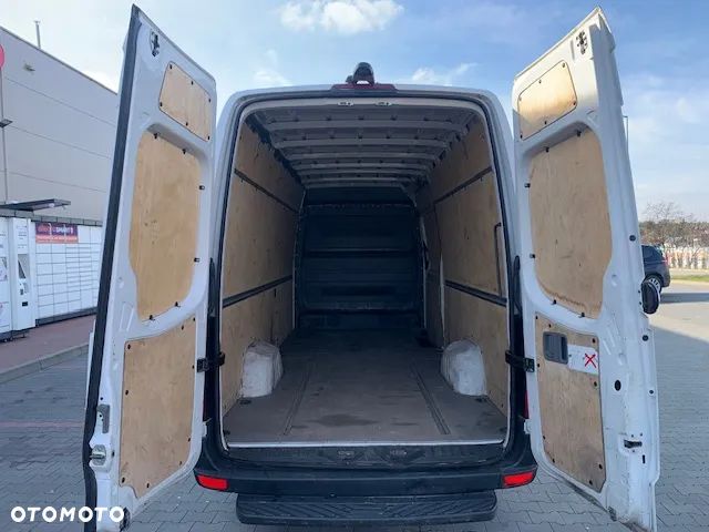 Volkswagen CRAFTER - 4