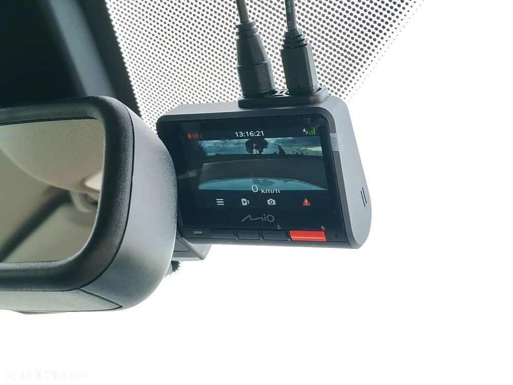 BMW Seria 3 318i - 26